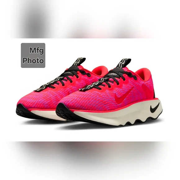 Nike Motiva 'Bright Crimson Fuchsia Dream', Womens 9 - Picture 1 of 11